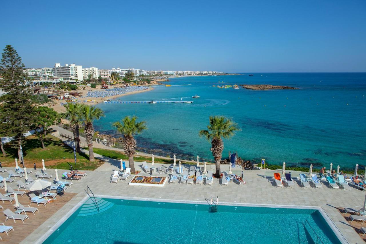 Nausicaa Beach Hotel โปรทาราส ภายนอก รูปภาพ
