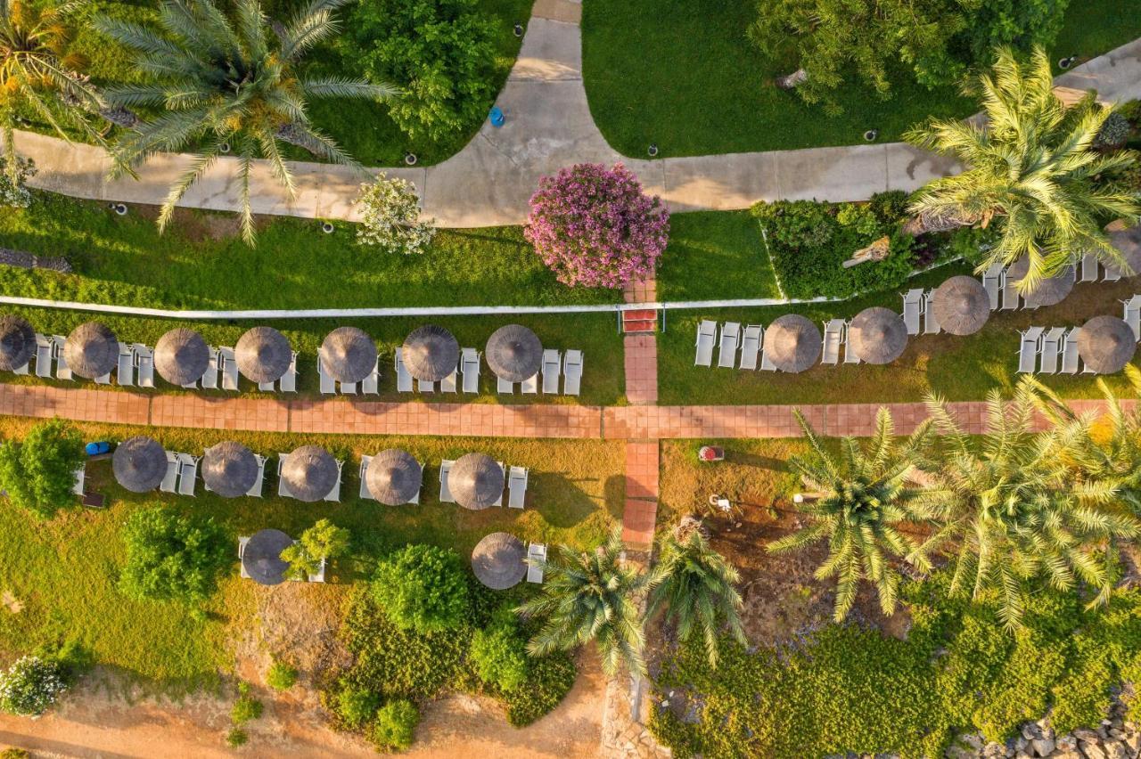 Nausicaa Beach Hotel โปรทาราส ภายนอก รูปภาพ