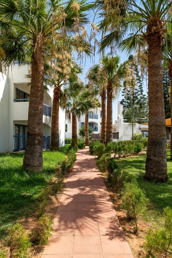 Nausicaa Beach Hotel โปรทาราส ภายนอก รูปภาพ